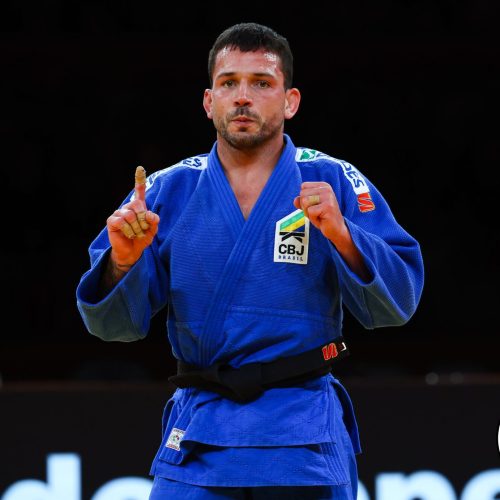 Cargnin conquista o bronze no Grand Prix Upper, na Áustria