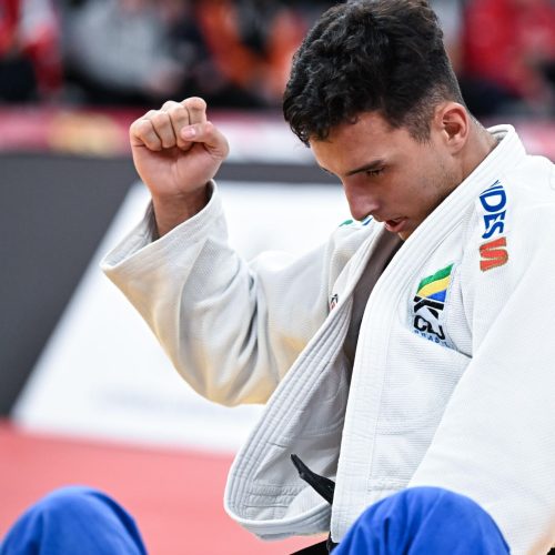 Guilherme Schmidt conquista o bronze no Grand Slam de Tbilisi