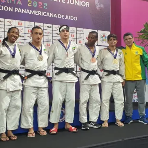 Ketleyn Quadros conquista a prata no Open de Lima
