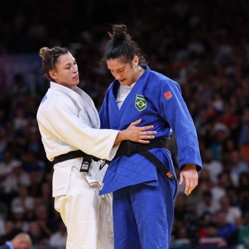 Mayra a Leonardo param na estreia dos Jogos Olímpicos