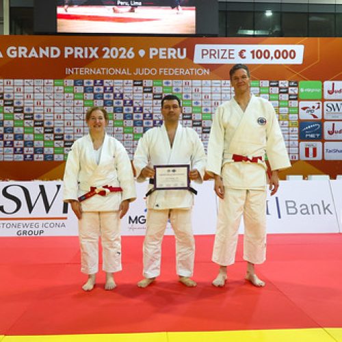 Diretor de Arbitragem da FGJ participa de seminário da FIJ no Peru